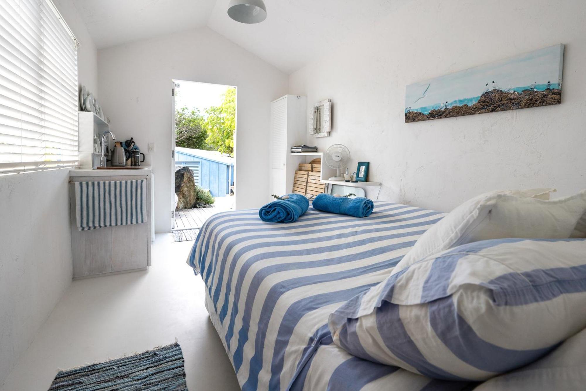 Boatsheds On The Bay, Waiheke Island Apartment Ostend Luaran gambar