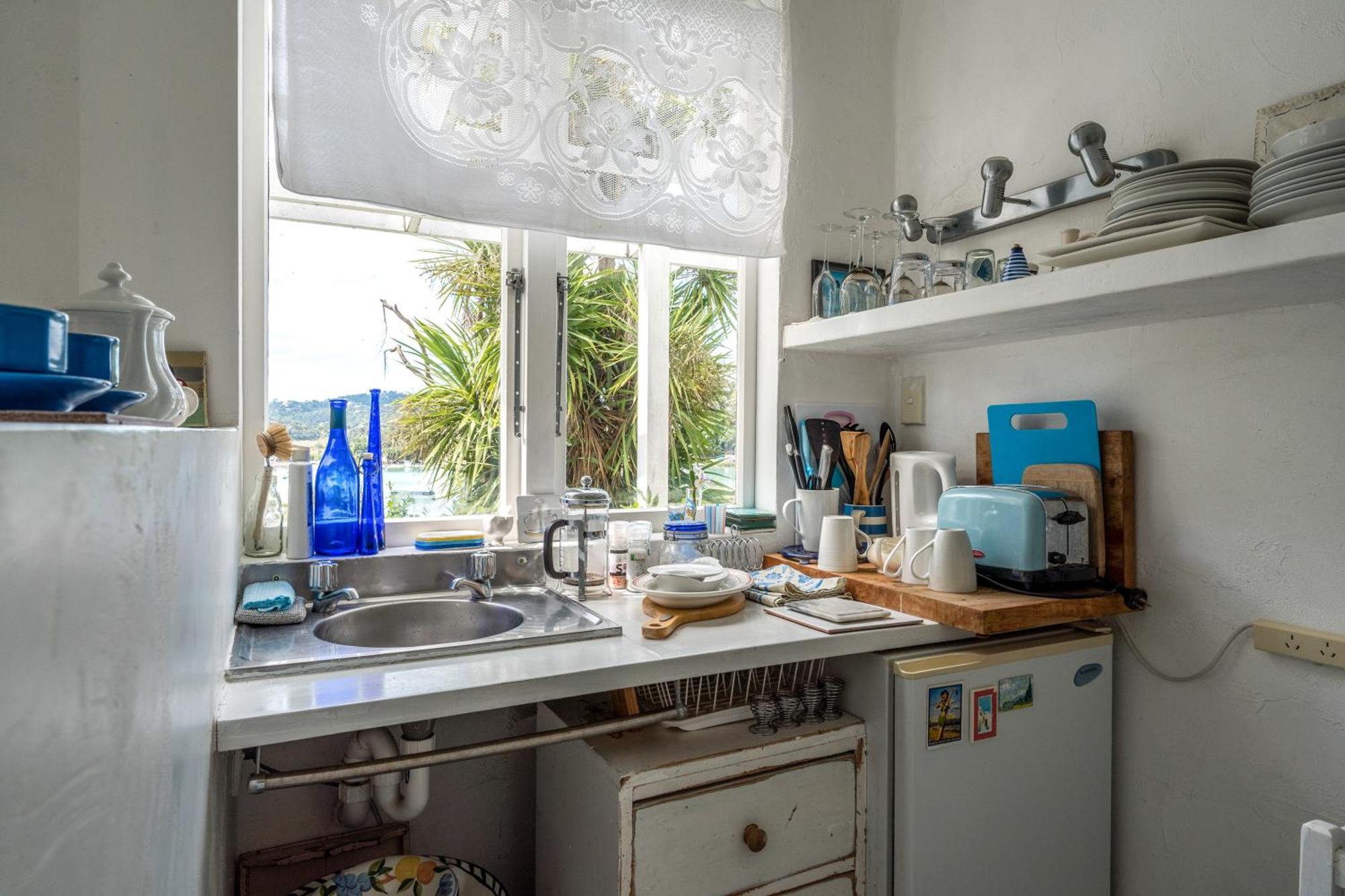 Boatsheds On The Bay, Waiheke Island Apartment Ostend Bilik gambar